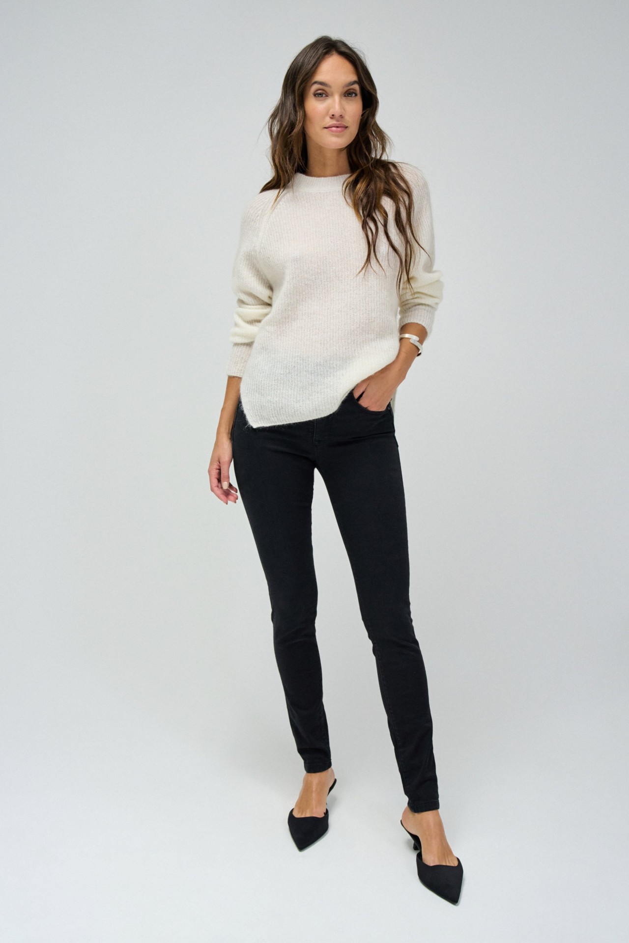 SECRET PUSH IN SOFT TOUCH JEANS