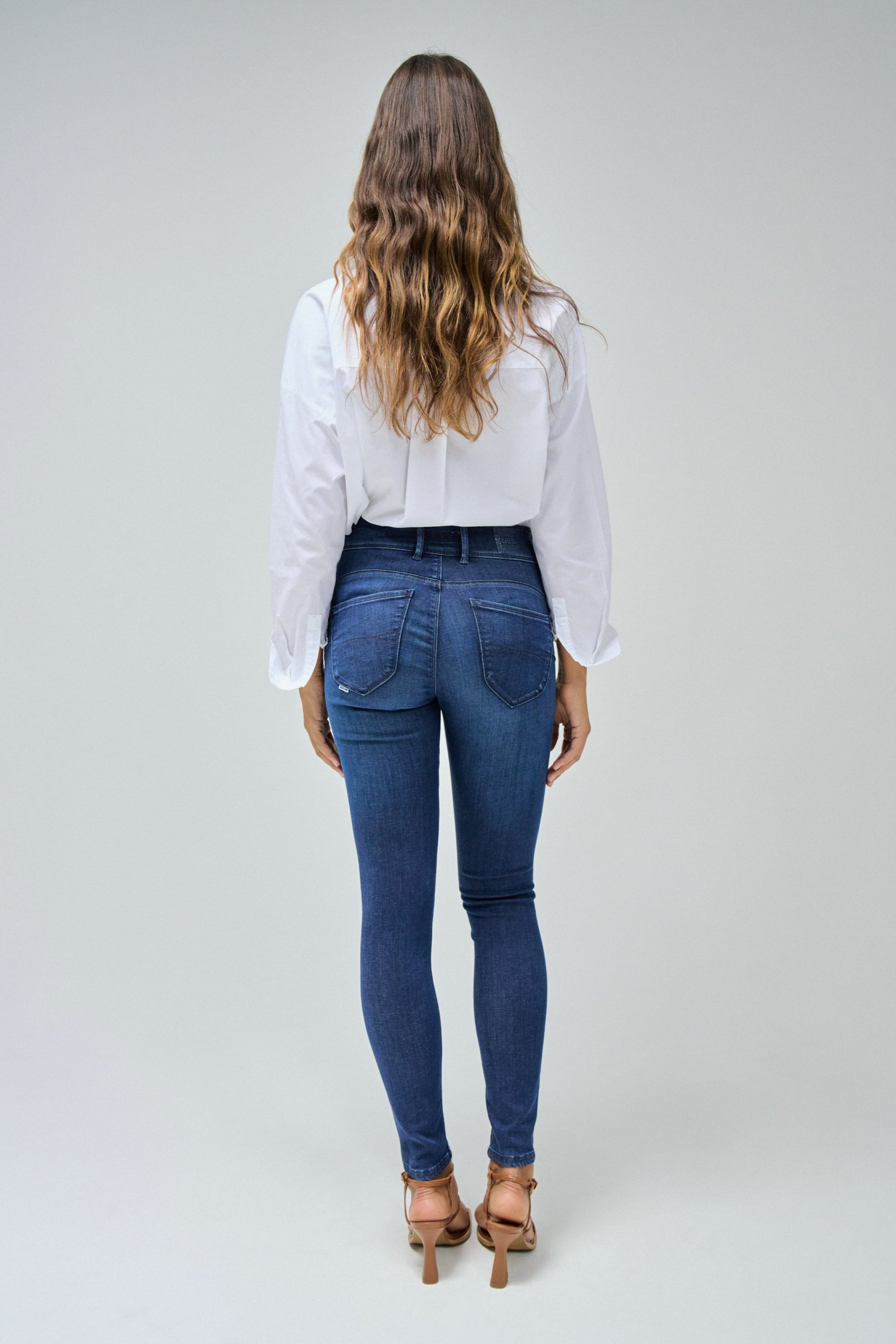 VAQUEROS SECRET PUSH IN SKINNY