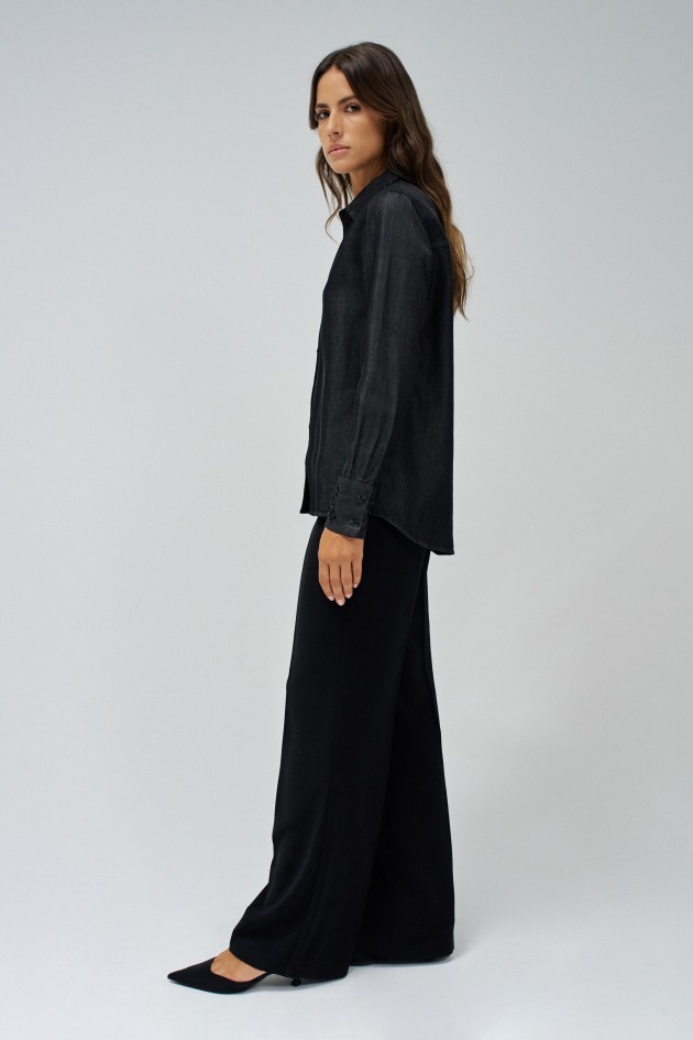 LIGHTDENIM SHIRT WITH BEAD DETAIL