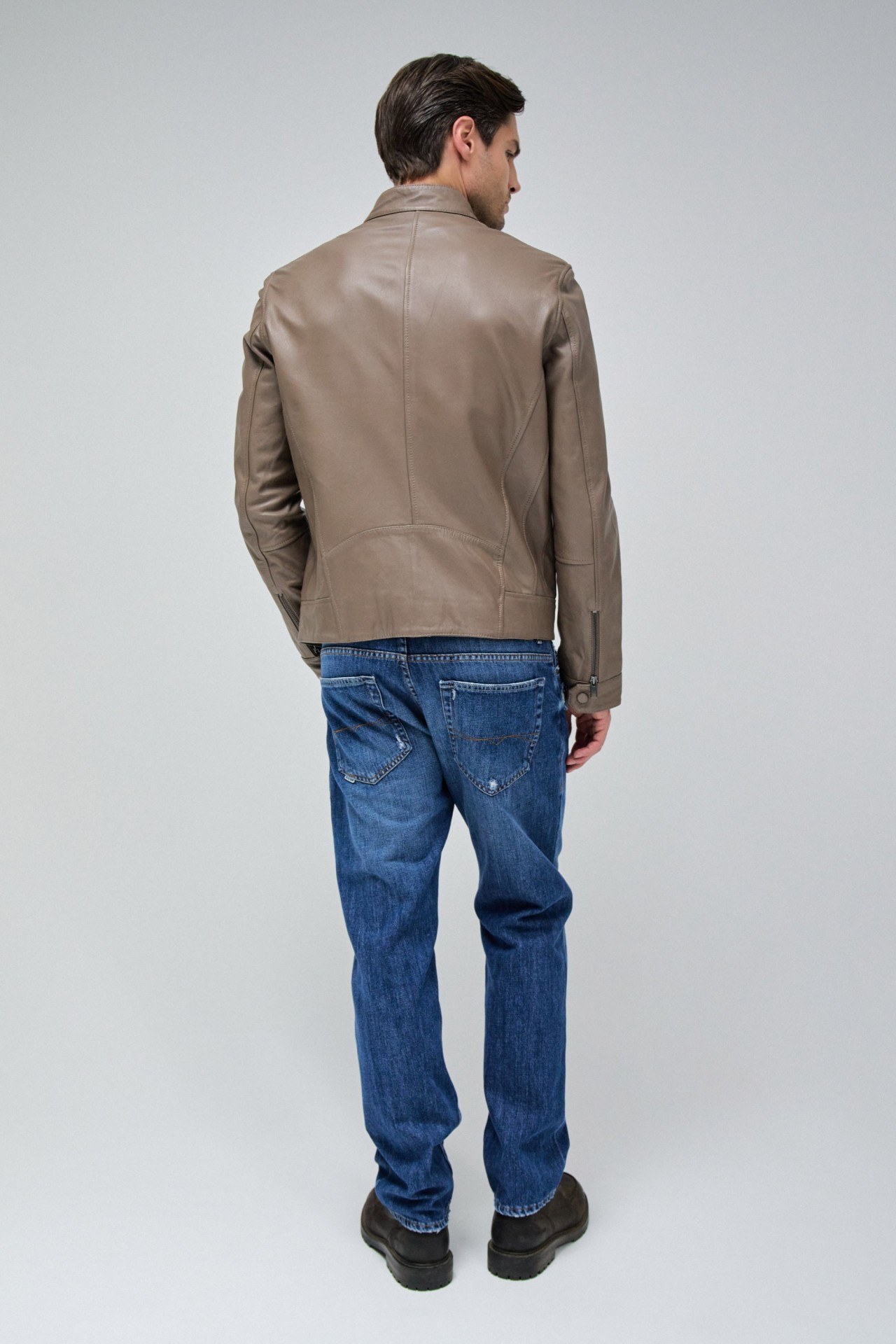 CAZADORA BIKER DE CUERO