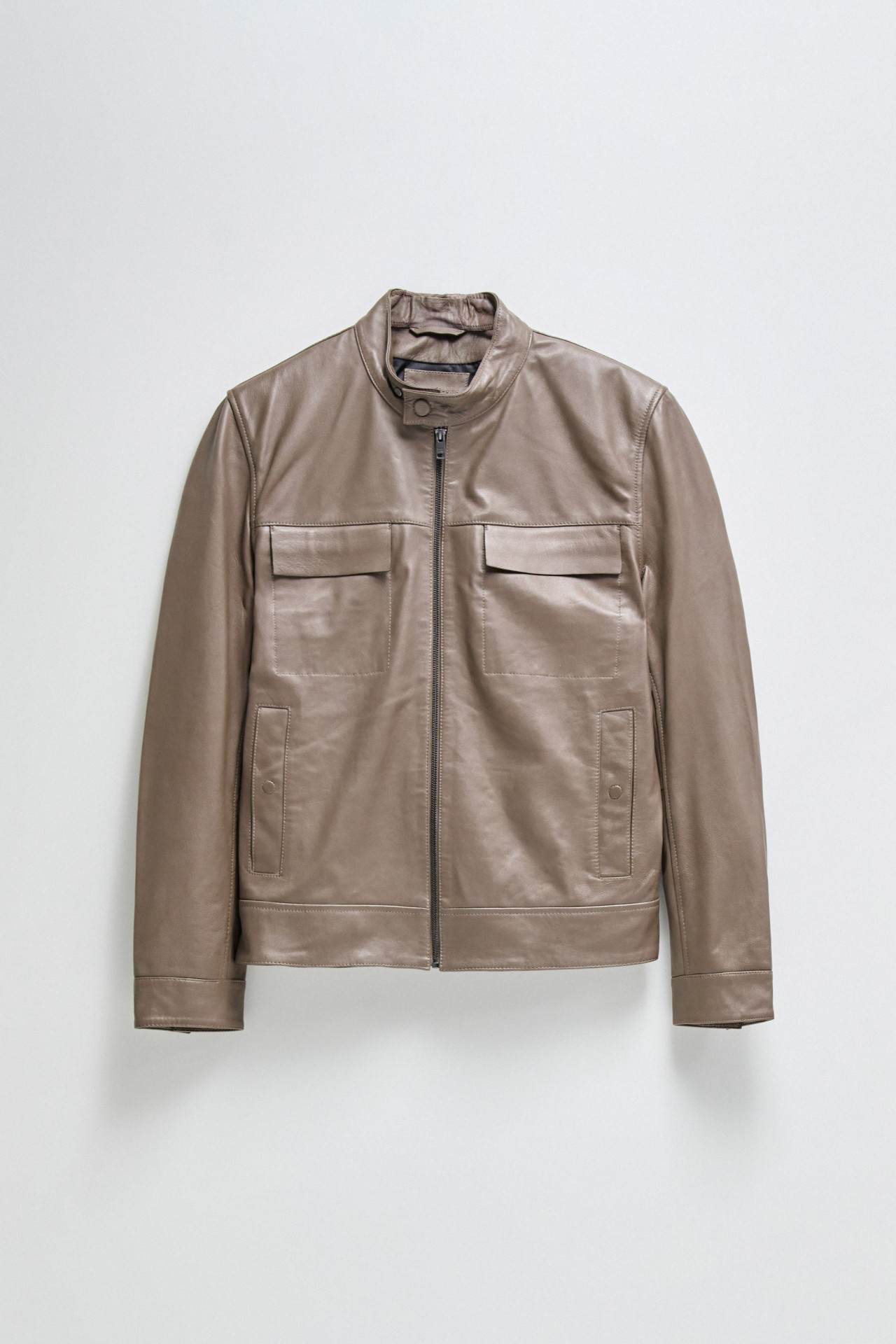 CAZADORA BIKER DE CUERO