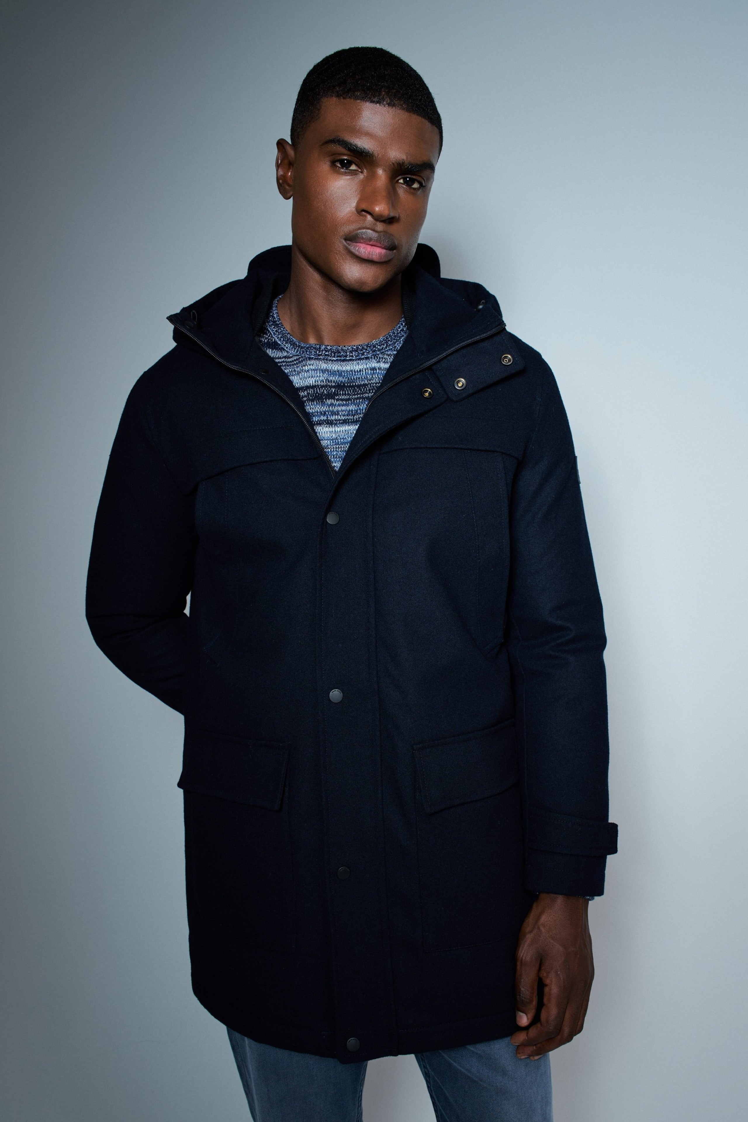 CASACO DE FAZENDA COM CAPUZ