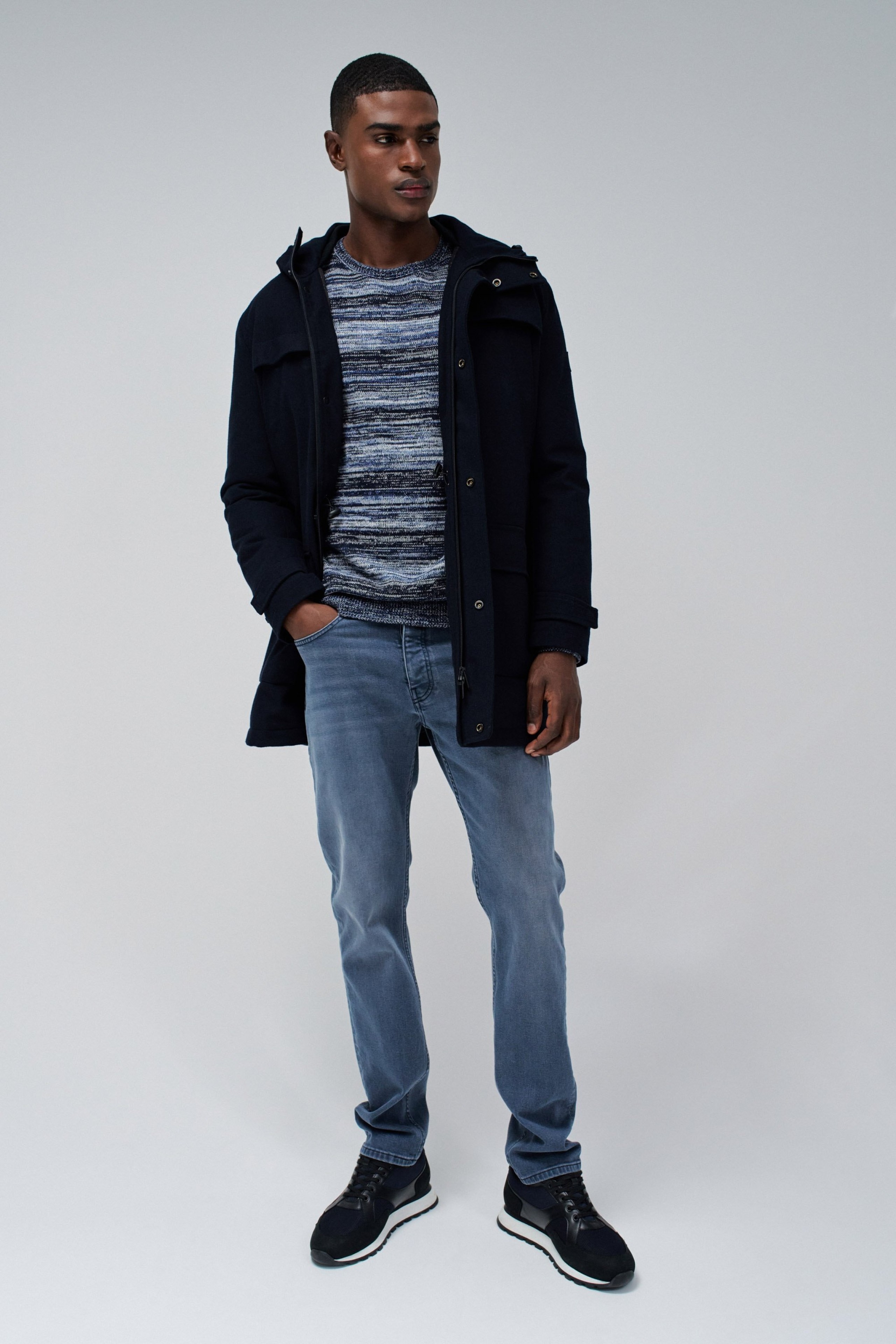 CASACO DE FAZENDA COM CAPUZ