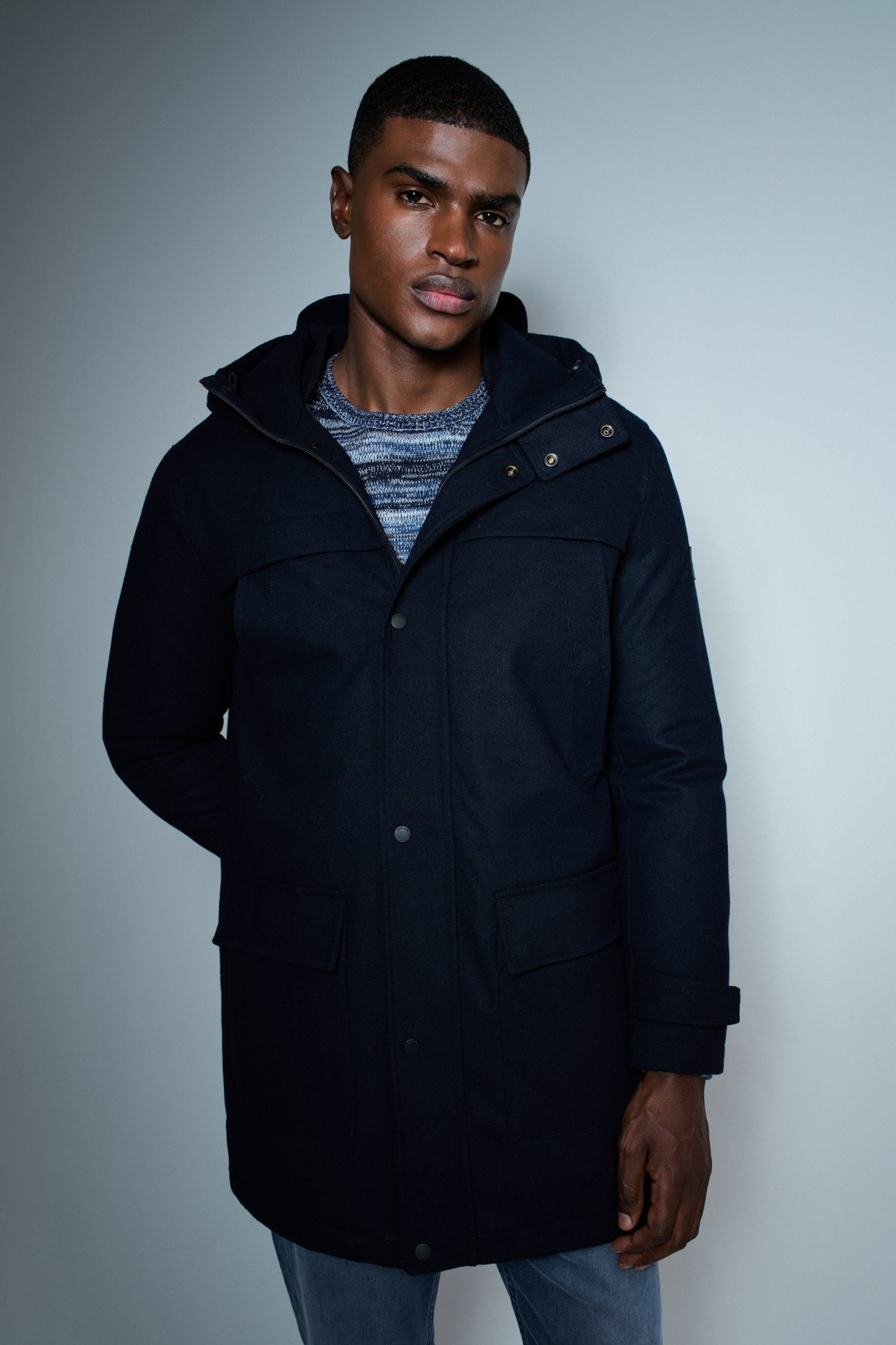 CASACO DE FAZENDA COM CAPUZ