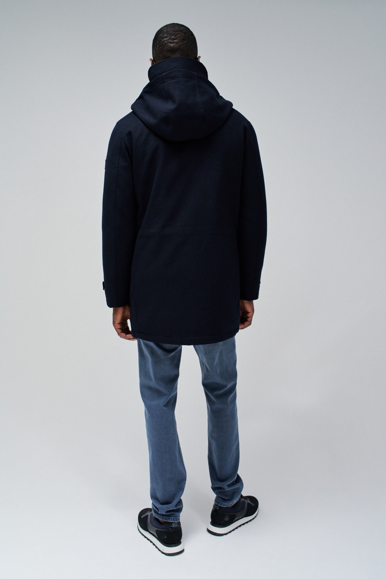 CASACO DE FAZENDA COM CAPUZ