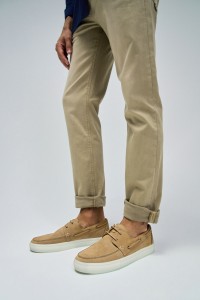 ZAPATOS DE PIEL CON CORDONES
