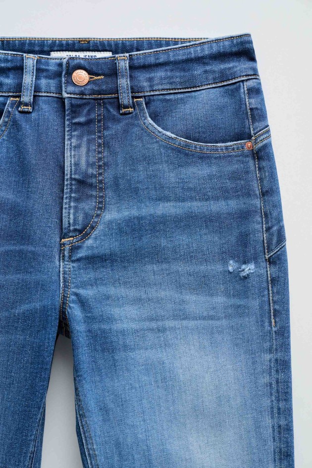 FAITH PUSH IN SKINNY JEANS