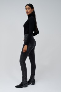FAITH PUSH IN SKINNY JEANS