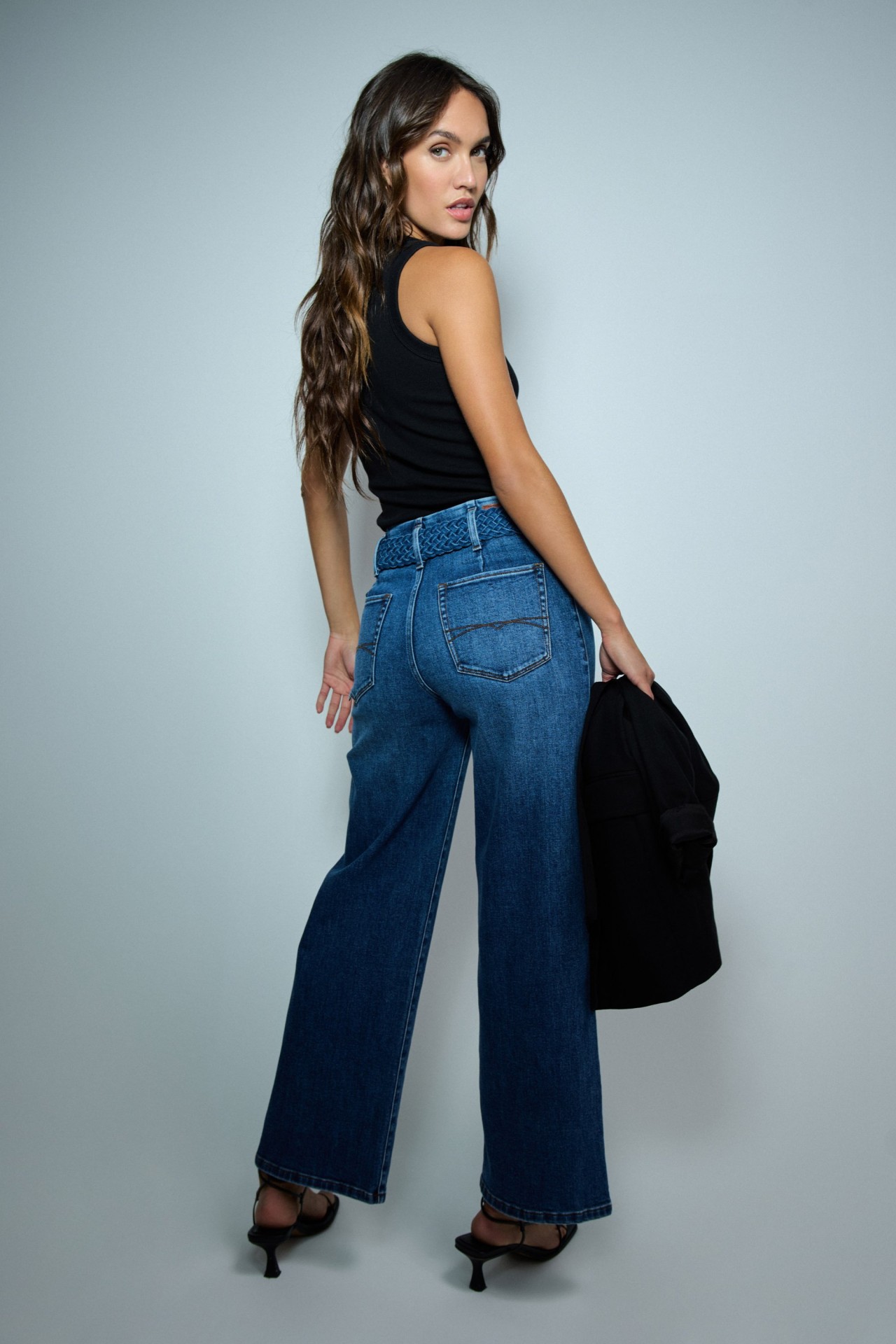 JEANS TRUE CROPPED WIDE COM CINTO