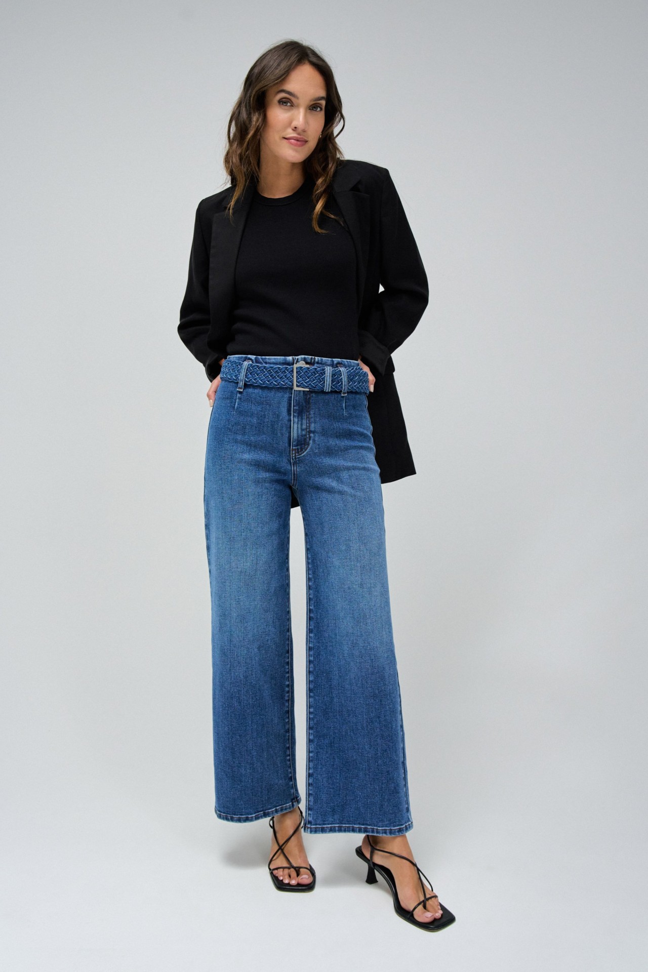 JEANS TRUE CROPPED WIDE COM CINTO