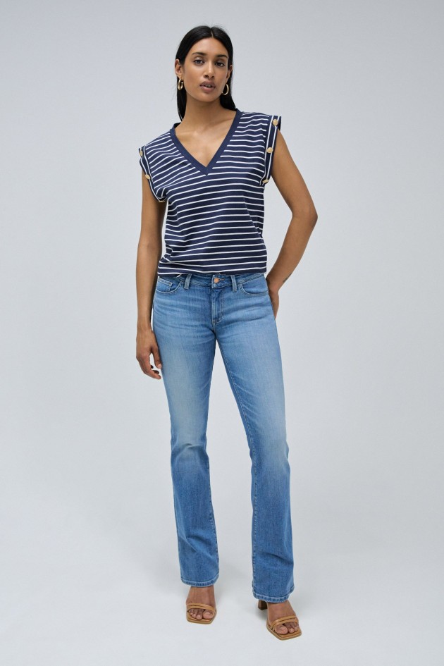 CAMISETA DE MARINERO Y BOTONES METÁLICOS