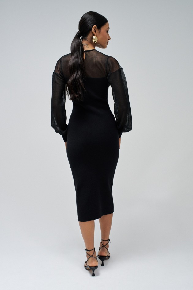 ROBE FOURREAU EN MAILLE AVEC TRANSPARENCES