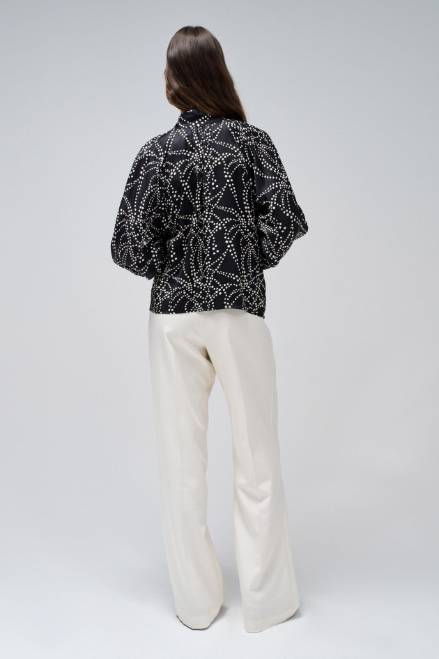 BLOUSE WITH BOW DETAIL