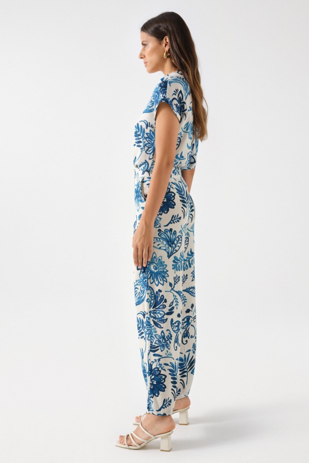 CALÇAS RETAS COM ESTAMPADO FLORAL