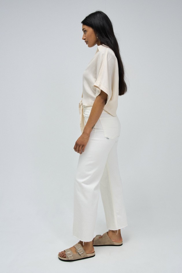 CAMISA LIGHTDENIM COM LAÇO NA BAINHA