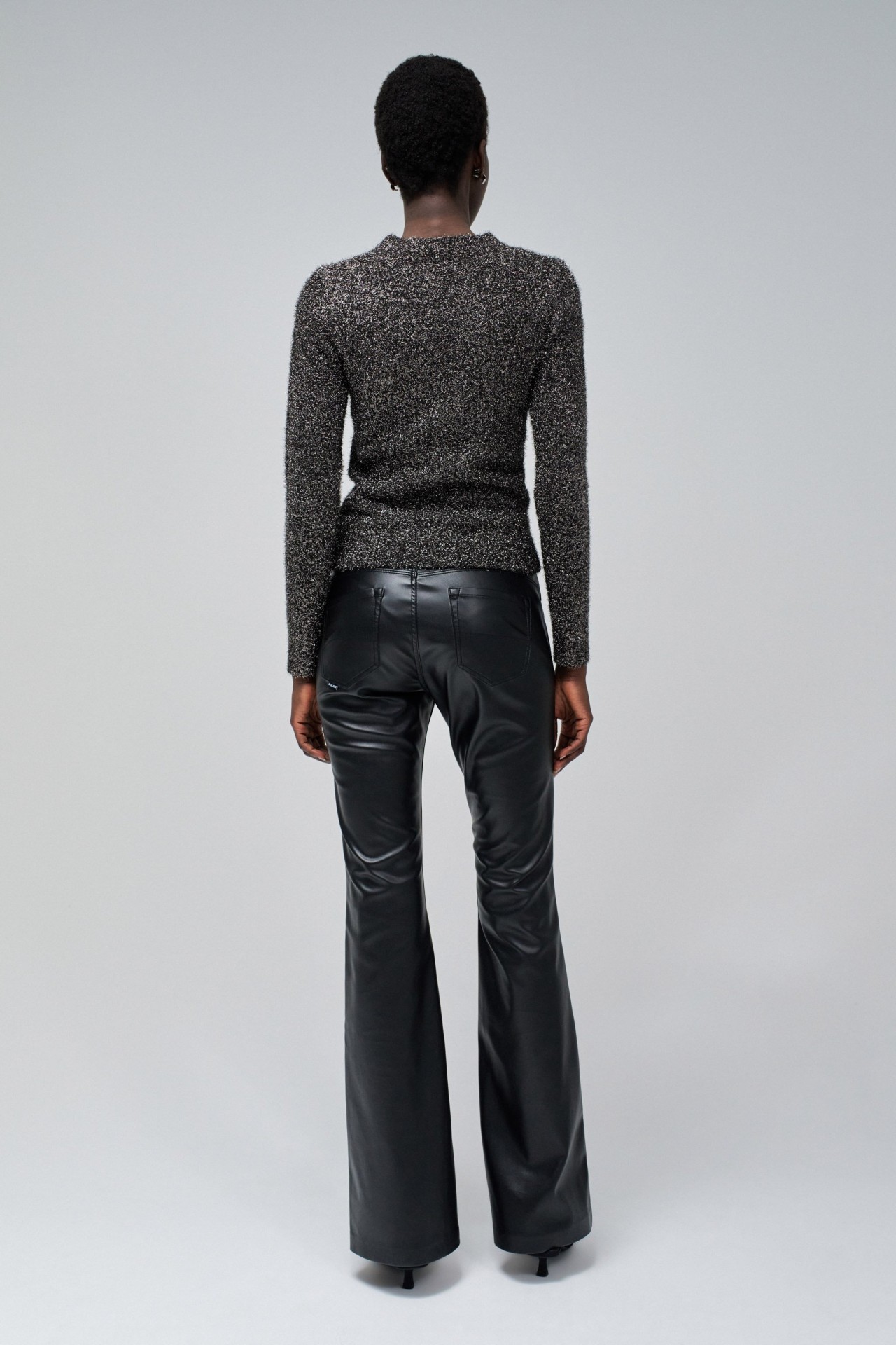 KNIT SWEATER WITH SHINE