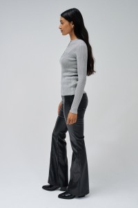 PULLOVER AUS GLNZENDEM STRICK