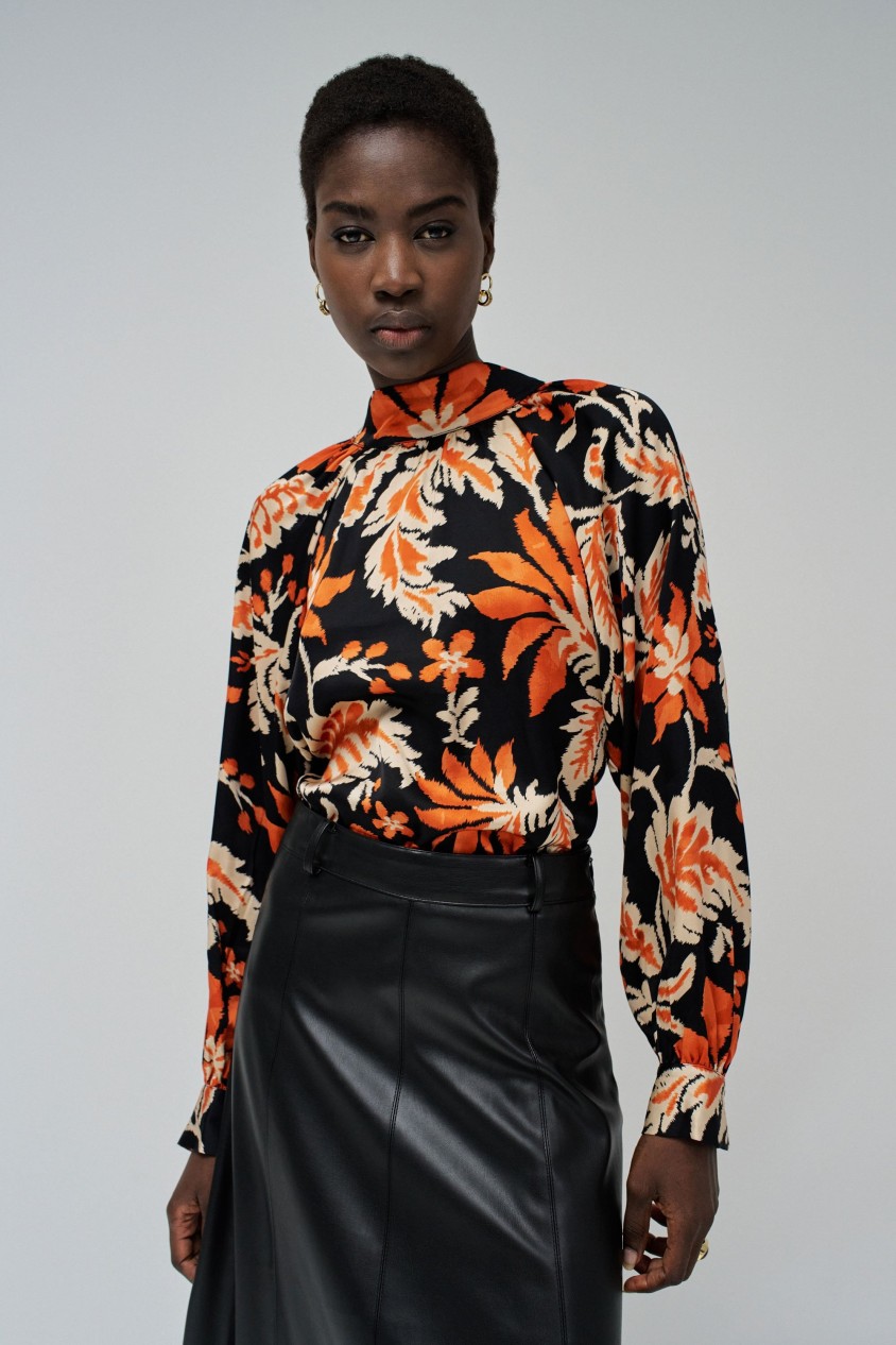 FLORAL PRINT BLOUSE
