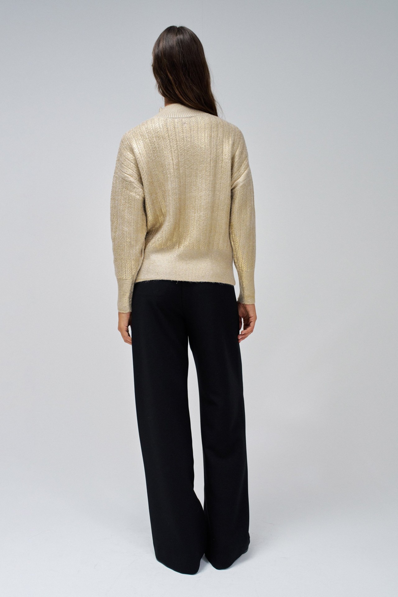 HALF TURTLENECK SWEATER