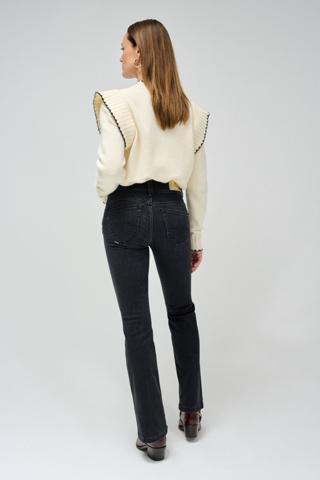 JEANS SECRET PUSH IN BOOTCUT