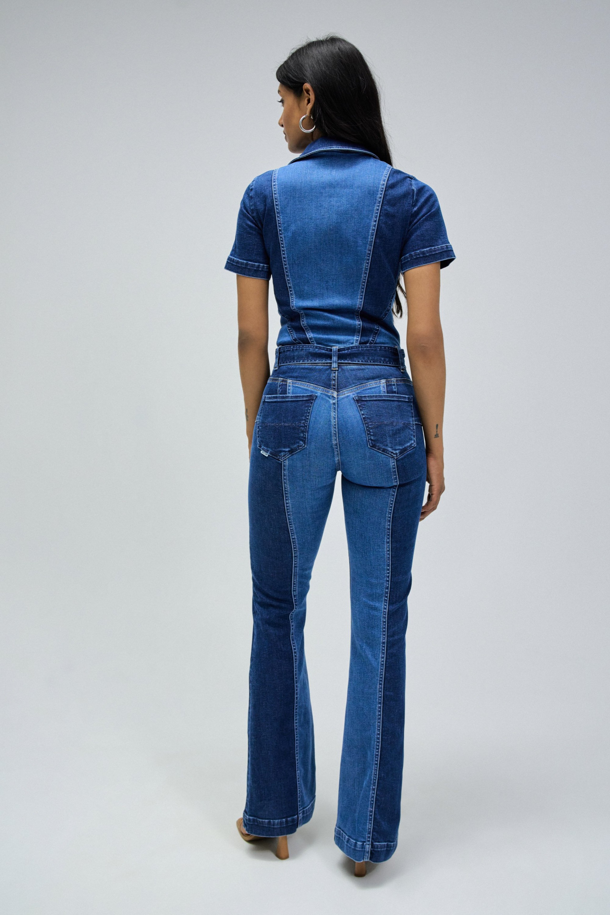 MACACÃO DESTINY PUSH UP FLARE