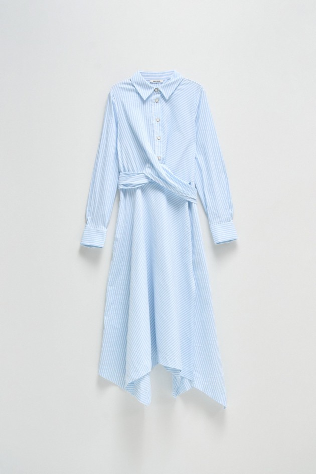 VESTIDO MIDI ÀS RISCAS ASSIMÉTRICO