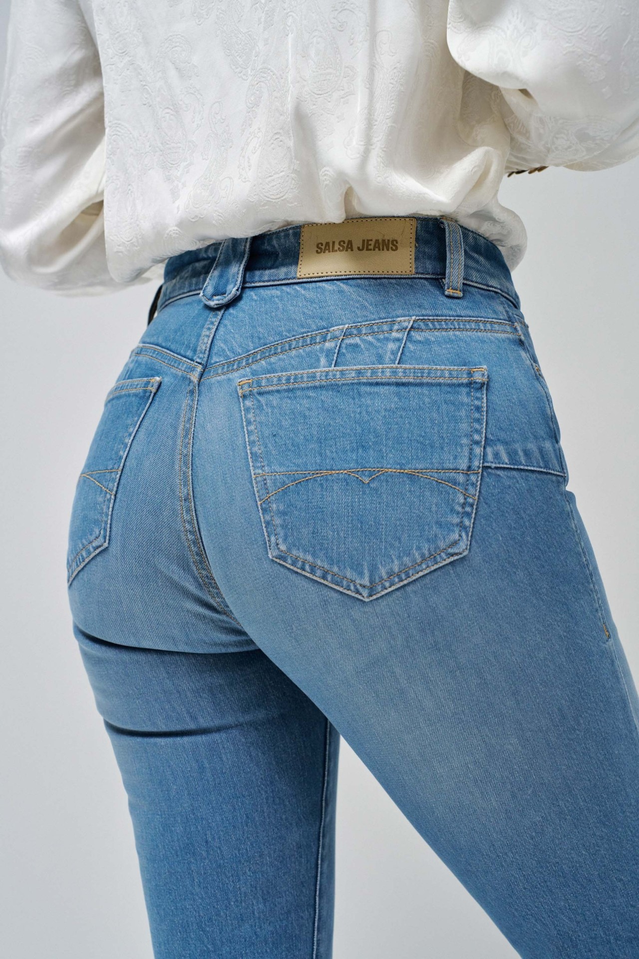 DESTINY PUSH UP CROPPED SKINNY JEANS