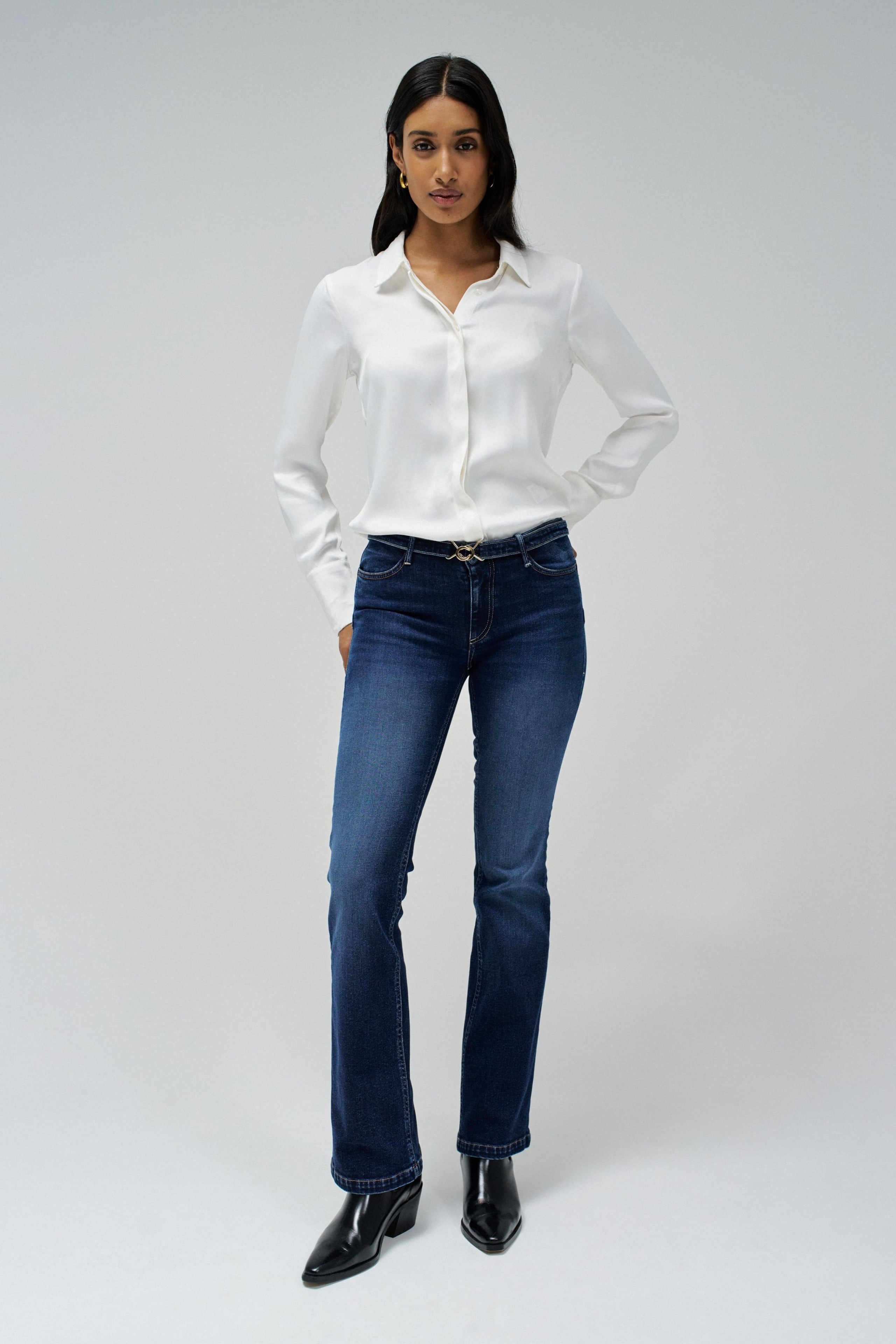 WONDER PUSH UP BOOTCUT JEANS