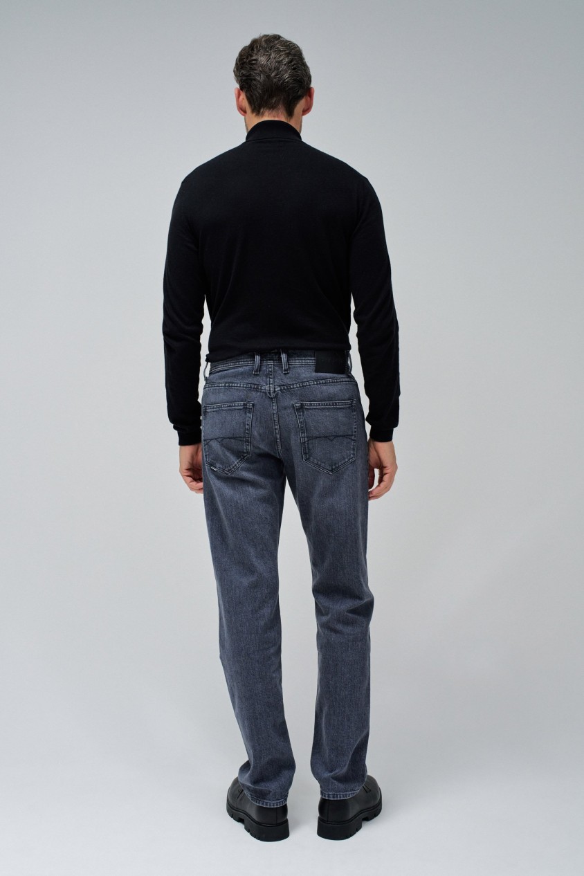 JEANS STRAIGHT FIT