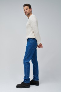 REGULAR JEANS