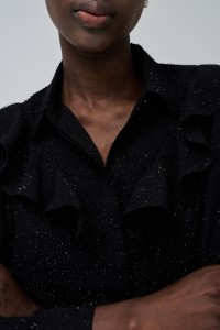 BLUSE MIT VOLANTS
