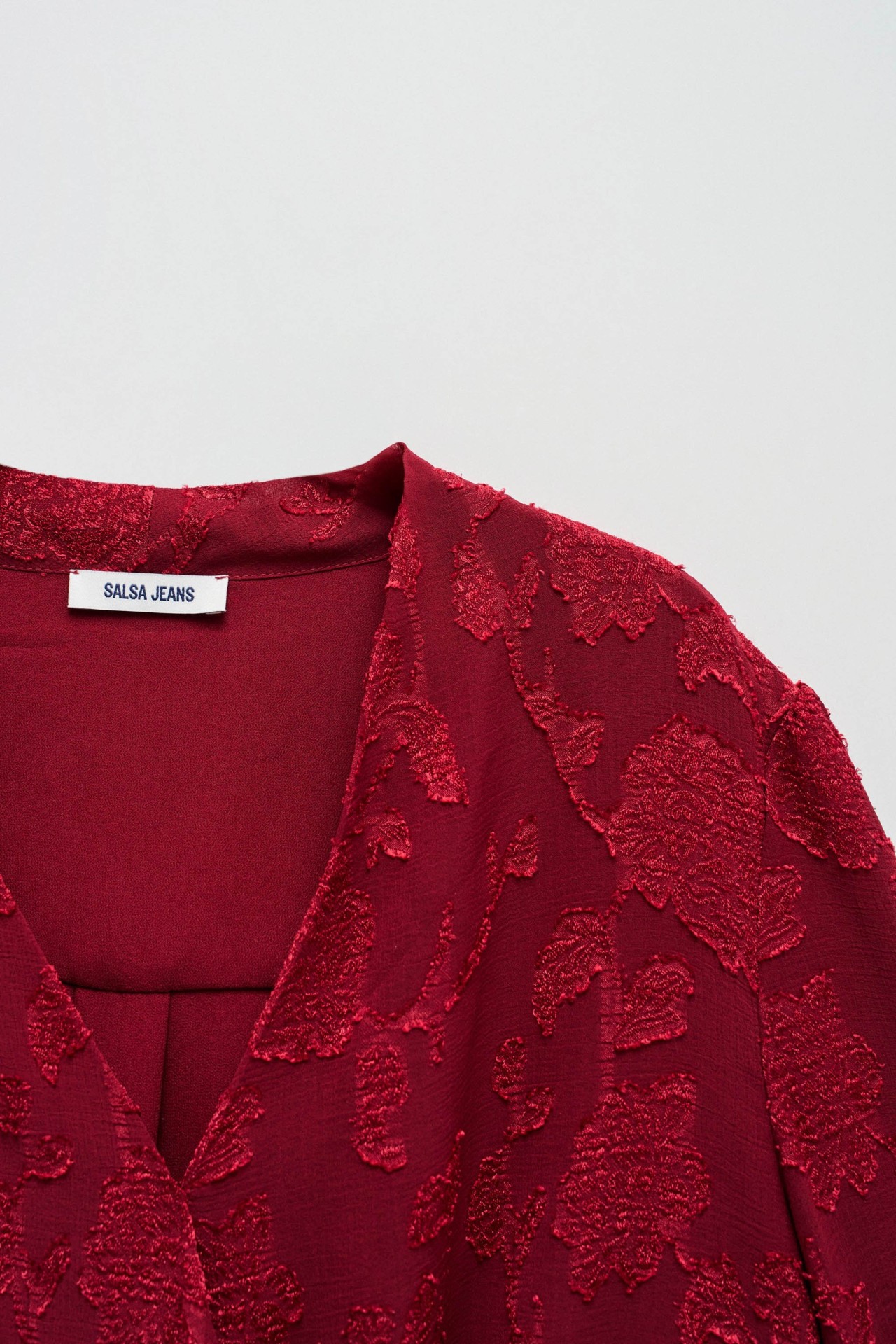 BLUSA JACQUARD FLORAL