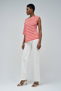ASYMMETRISCHE TOP MIT STREIFEN