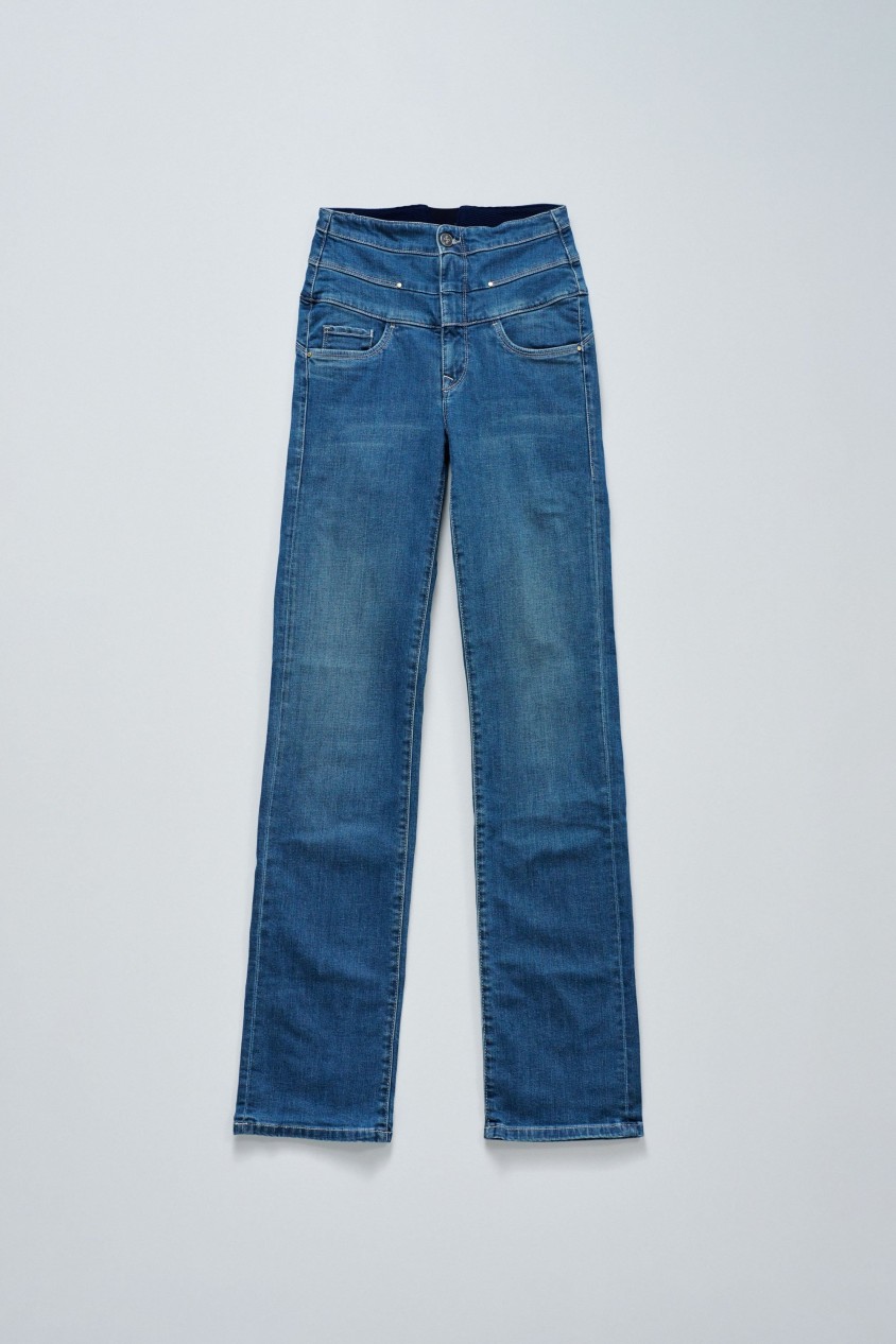 DIVA PUSH IN STRAIGHT JEANS