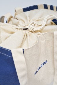 STRIPED BEACH BAG