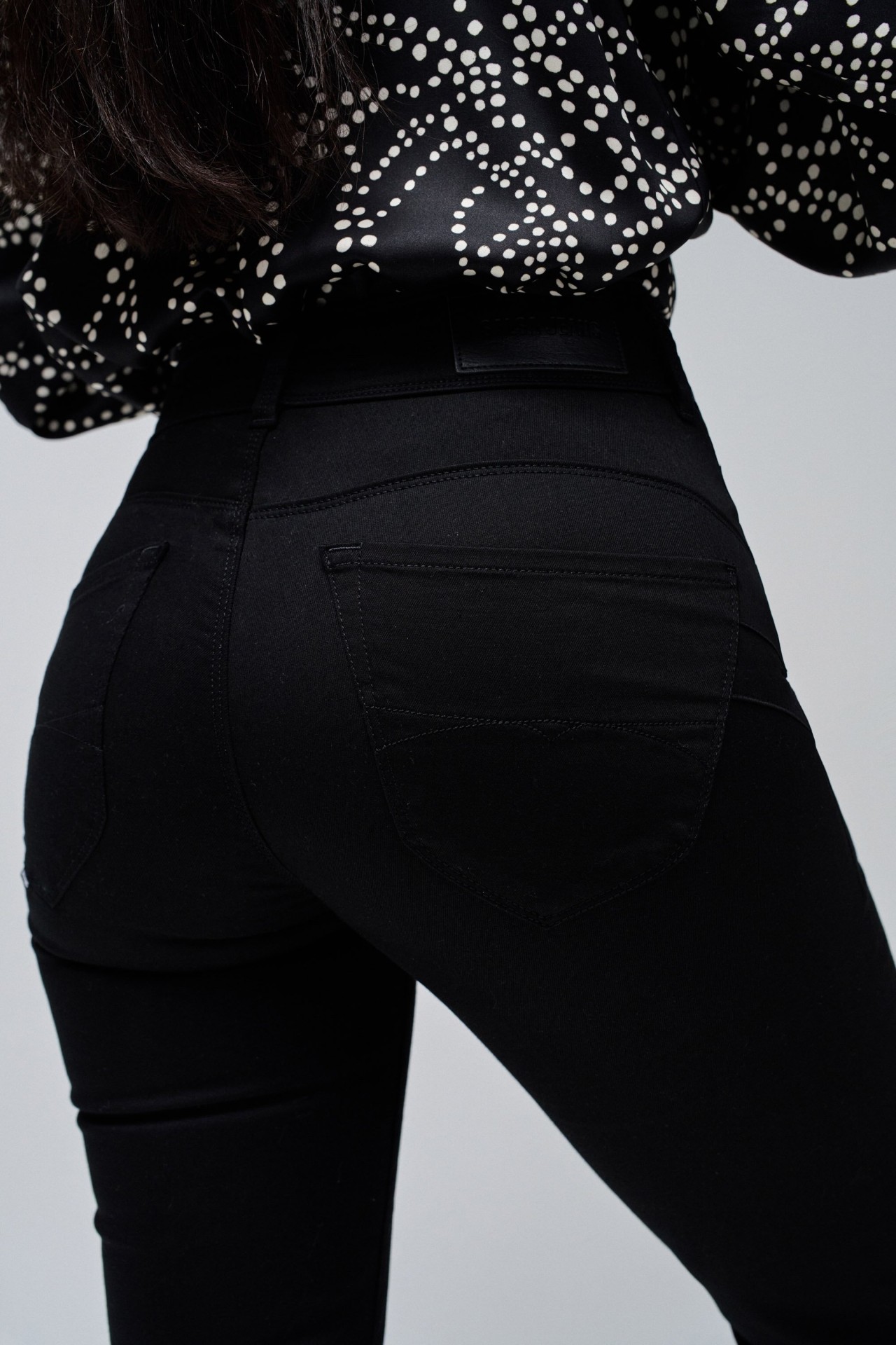 JEANS SECRET PUSH IN DROIT