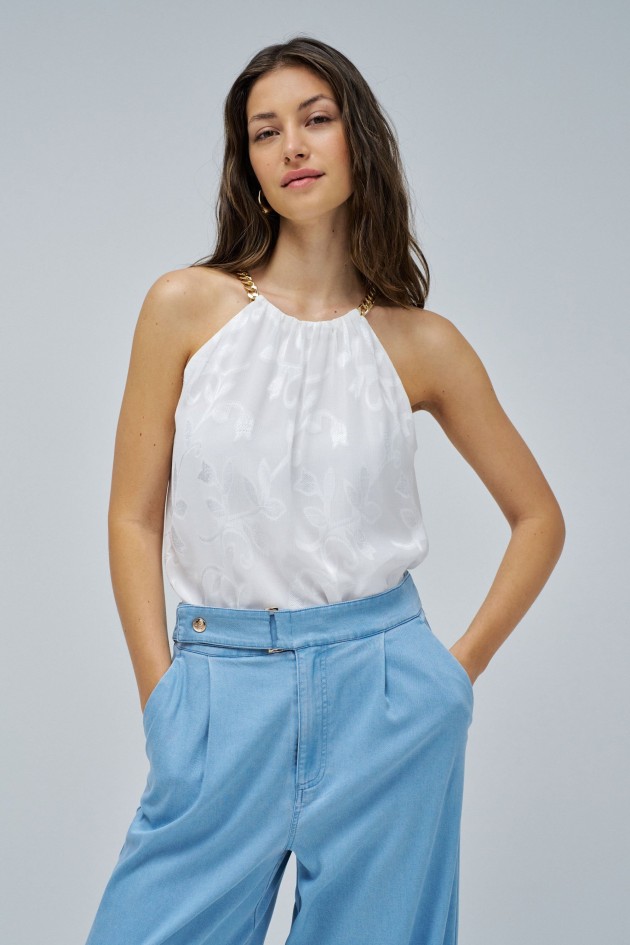 TOP CON BORDADOS JACQUARD