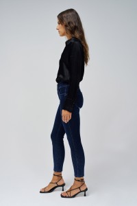SECRET PUSH IN CROPPED SKINNY WITH PRINT JEANS