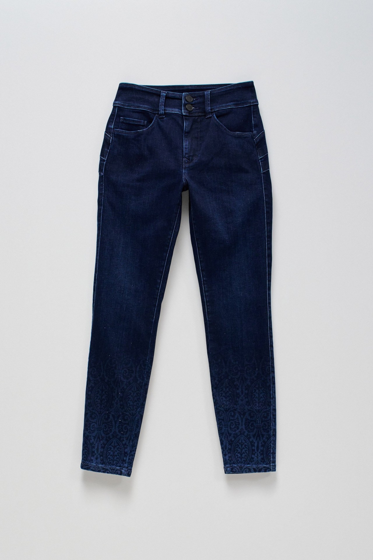 JEANS SECRET PUSH IN CROPPED SKINNY IMPRIM