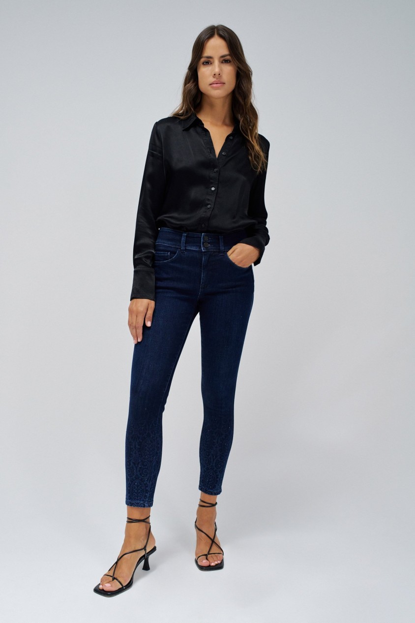 VAQUEROS SECRET PUSH IN CROPPED SKINNY CON ESTAMPADO