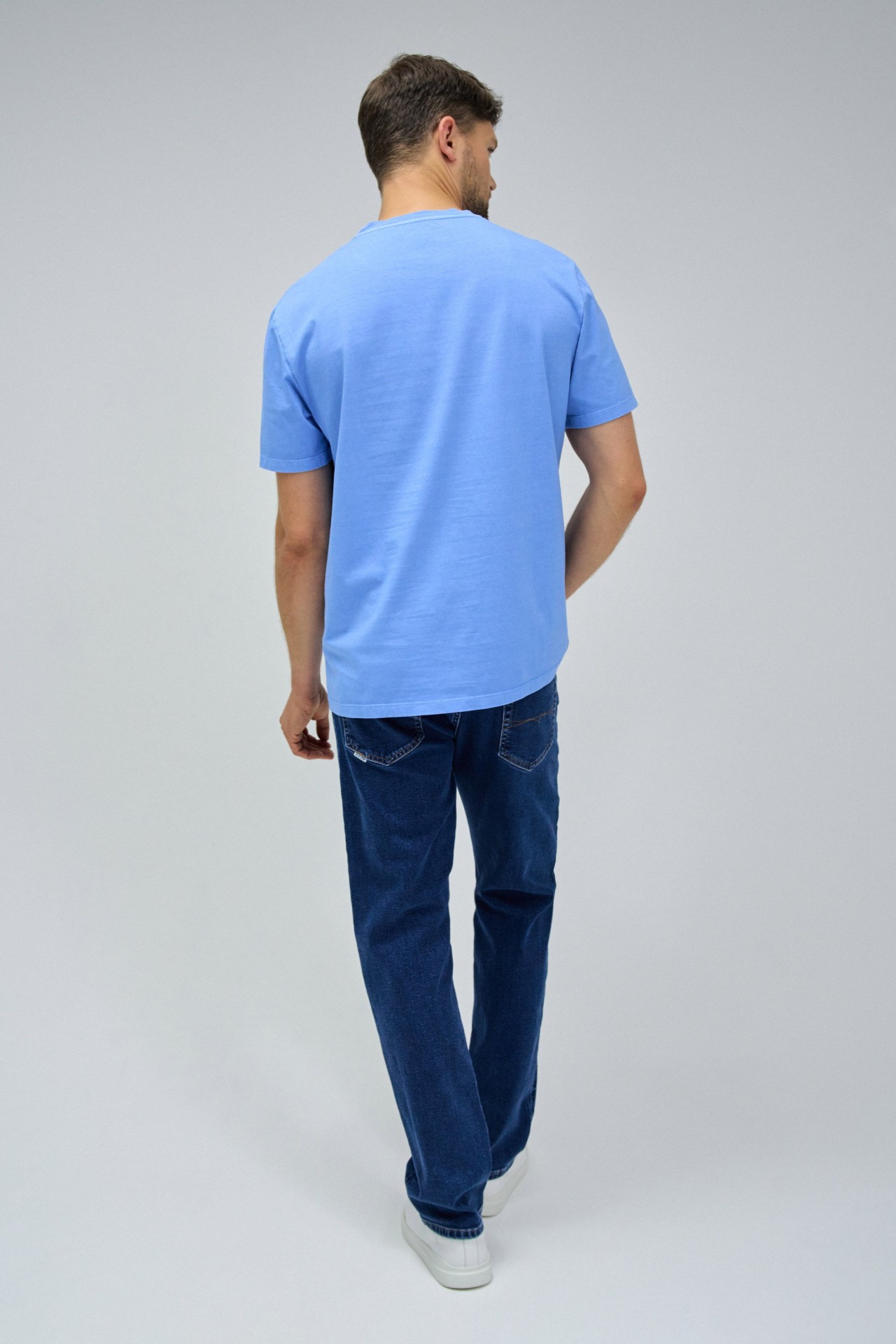 T-SHIRT DE FOOTBALL À IMPRIMÉ SUR LA POITRINE