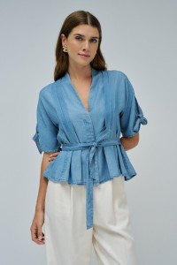 BLUSA EN LIGHTDENIM