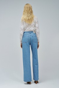 WIDE LEG JEANS IN LIGHTDENIM