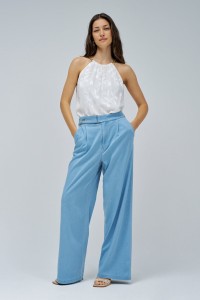 TOP MIT JACQUARD-STICKEREI