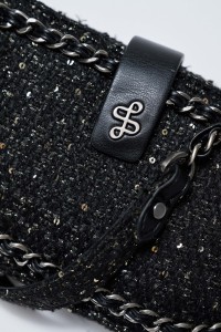 MALA EM TWEED