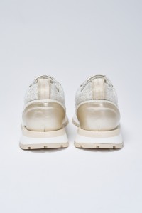 SAPATILHAS COM TWEED