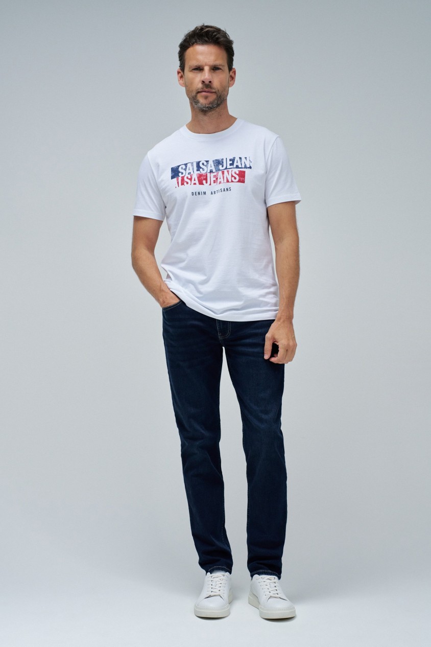 T-SHIRT WITH BRANDING