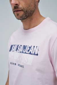 T-SHIRT WITH BRANDING