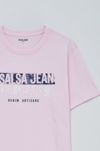 T-SHIRT WITH BRANDING