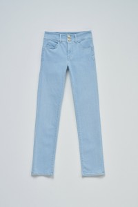 SECRET PUSH IN SLIM JEANS